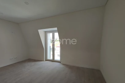 Apartamento T4 para Venda em Odivelas