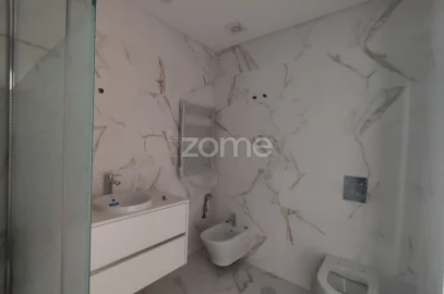 Apartamento T4 para Venda em Odivelas
