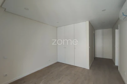 Apartamento T4 para Venda em Odivelas