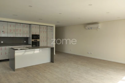 Apartamento T4 para Venda em Odivelas