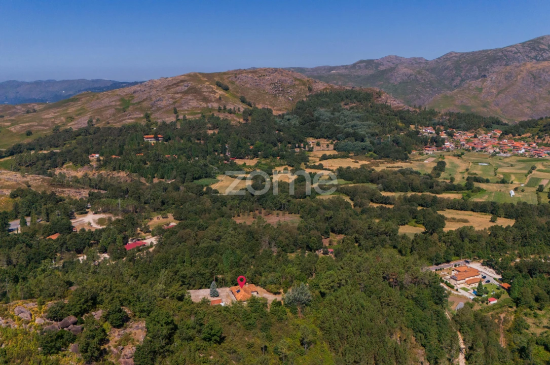 Moradia T3 para Venda em Campo do Geres Foto 41