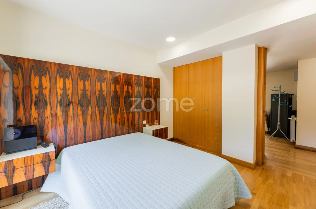 Moradia T3 para Venda em Campo do Geres Foto 16