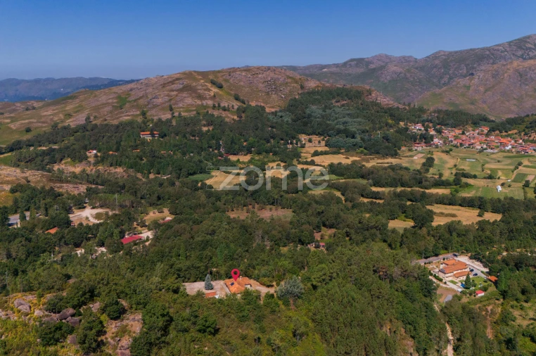 Moradia T3 para Venda em Campo do Geres Foto 41