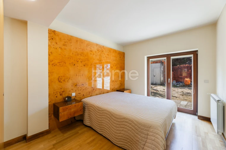 Moradia T3 para Venda em Campo do Geres Foto 22