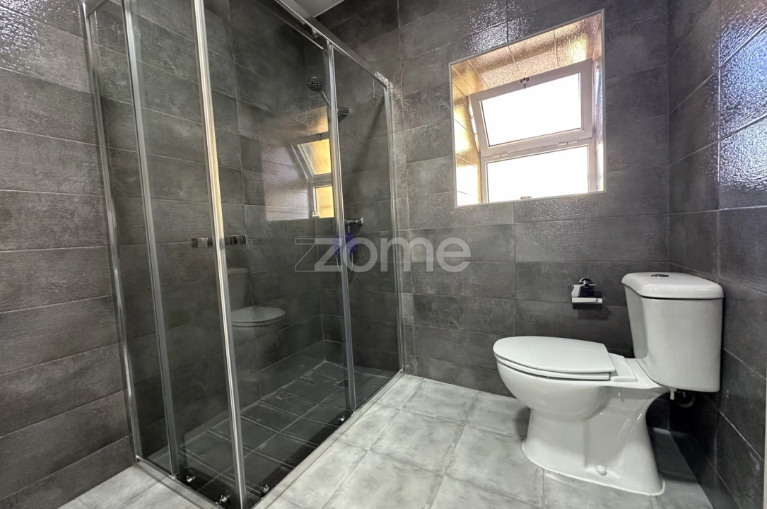 Quinta T5 para Venda em Rabo de Peixe Foto 19