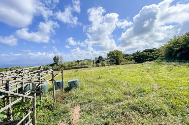 Moradia T2 para Venda em Santa Barbara Foto 3