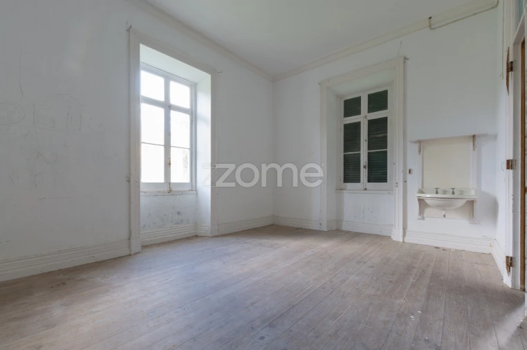 Moradia T8 para Venda em Sete Cidades Foto 16