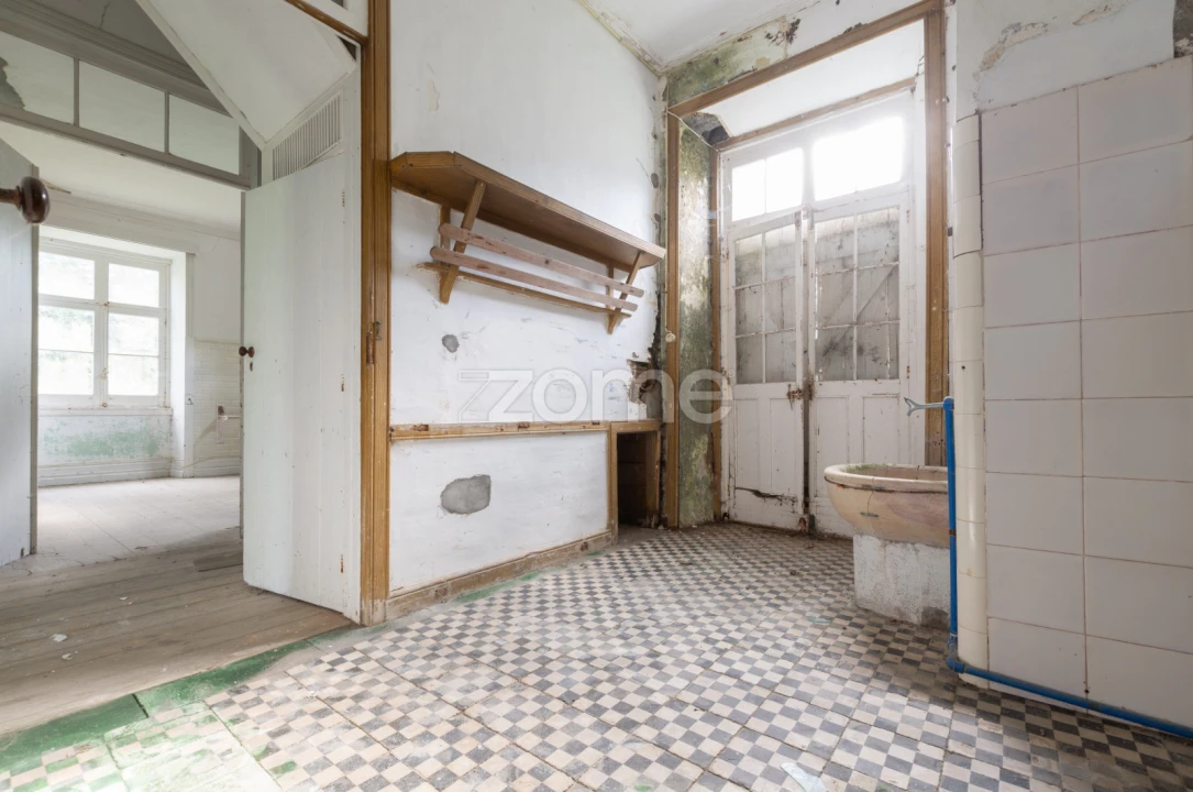 Moradia T8 para Venda em Sete Cidades Foto 10