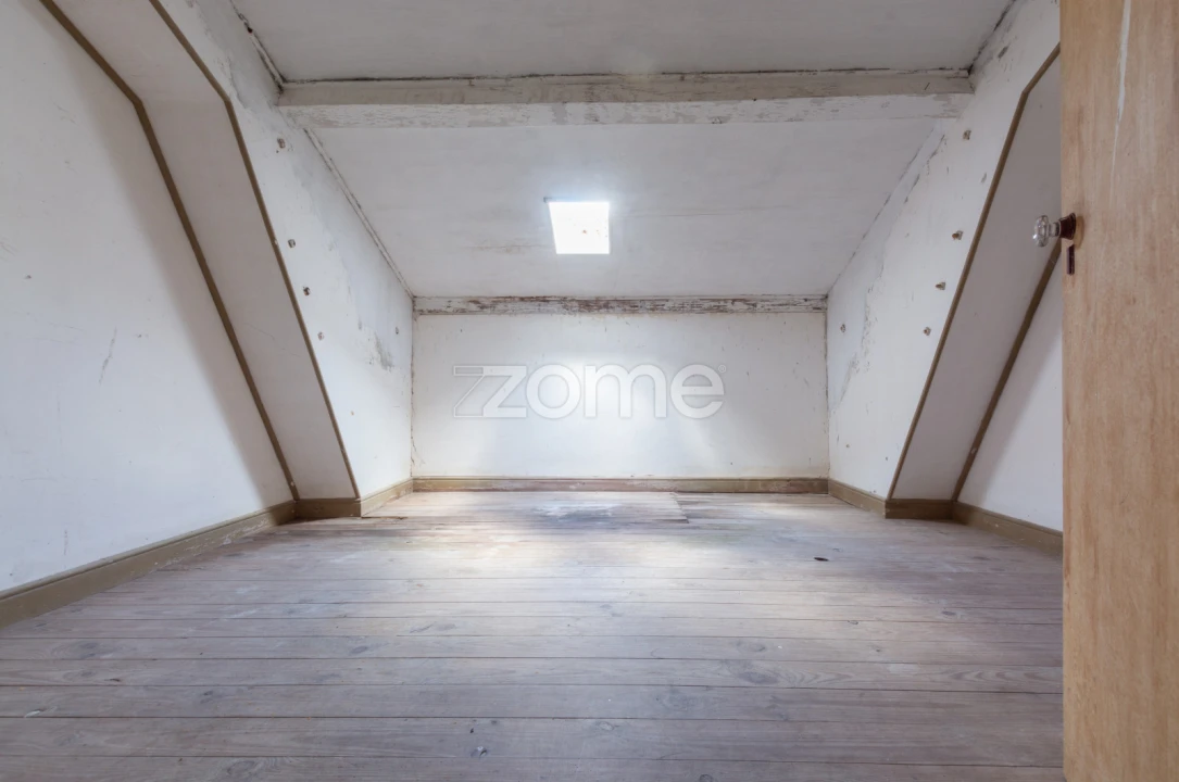 Moradia T8 para Venda em Sete Cidades Foto 21