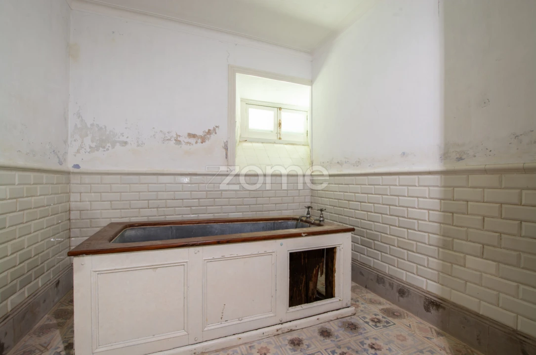 Moradia T8 para Venda em Sete Cidades Foto 23