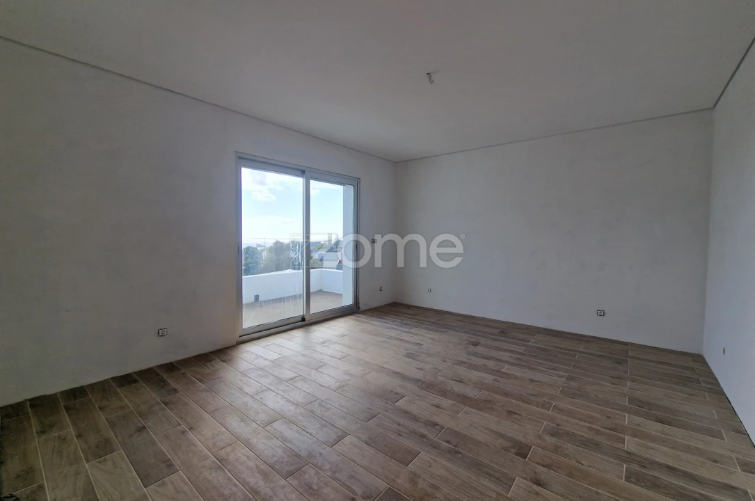 Moradia T3 para Venda em Rosto do Cão (São Roque) Foto 19