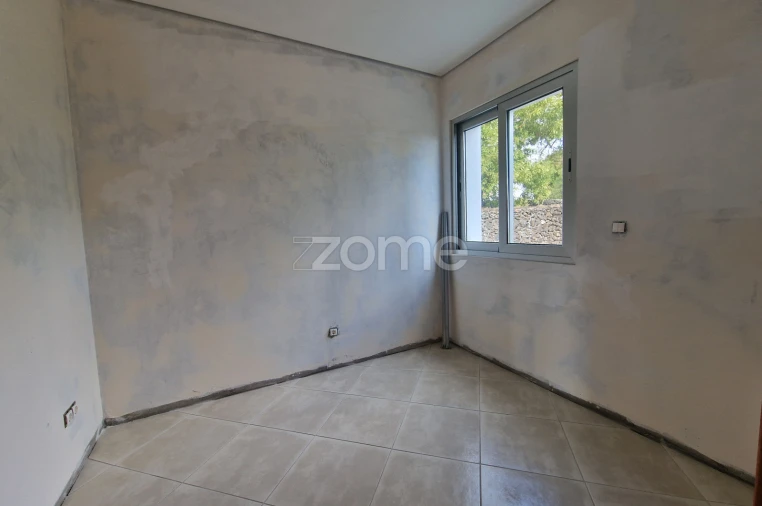 Moradia T3 para Venda em Rosto do Cão (São Roque) Foto 13