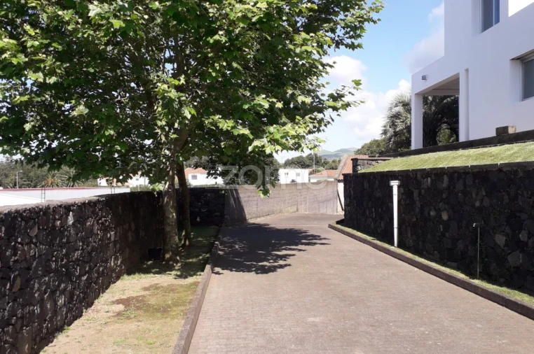 Moradia T3 para Venda em Rosto do Cão (São Roque) Foto 6