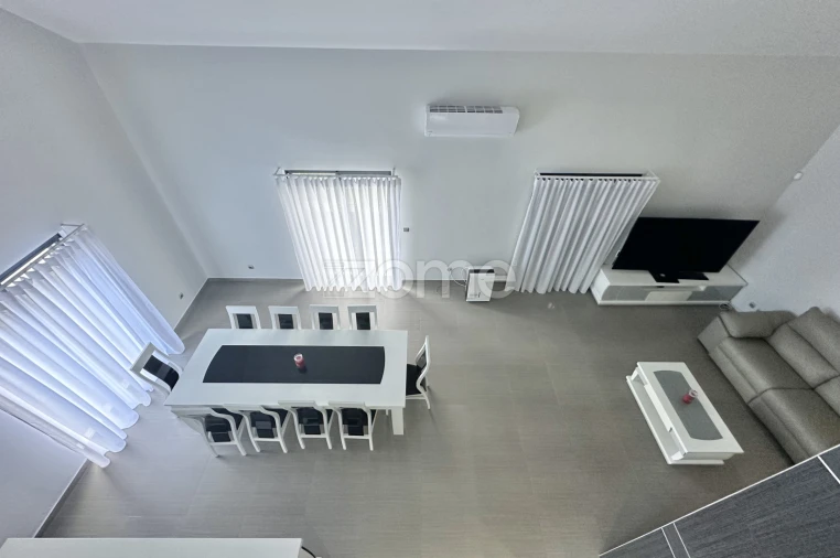 Moradia T6 para Venda em Pico da Pedra Foto 32