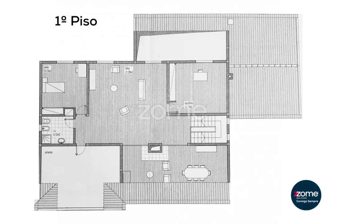 Moradia T6 para Venda em Pico da Pedra Foto 46