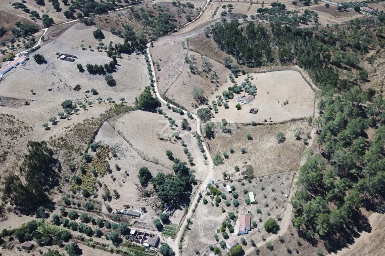 Moradia T3 para Venda em São Salvador e Santa Maria Foto 10