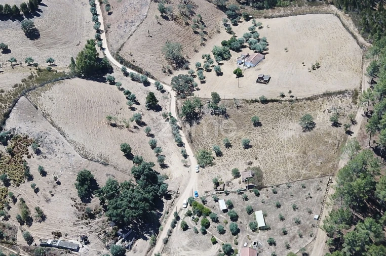 Moradia T3 para Venda em São Salvador e Santa Maria Foto 17