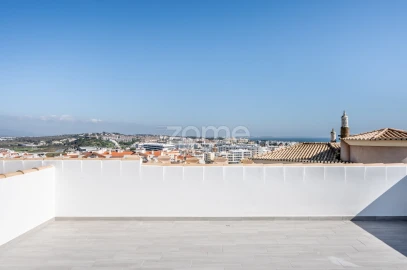 Moradia T4 para Venda em Lagos (São Sebastião e Santa Maria)