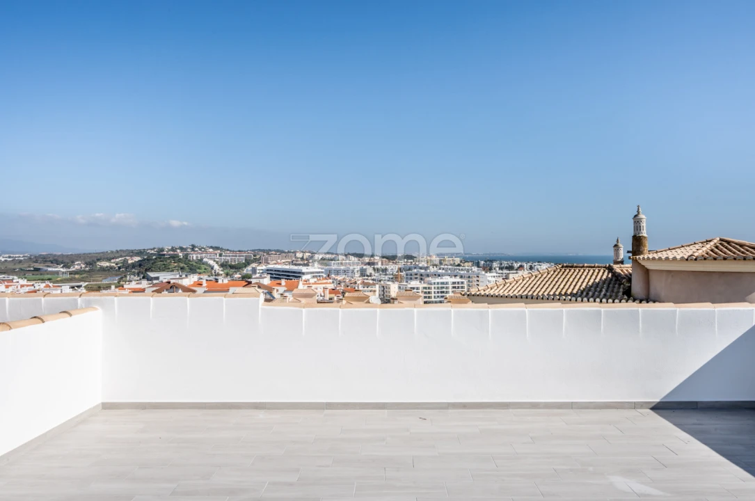 Moradia T4 para Venda em Lagos (São Sebastião e Santa Maria) Foto 18