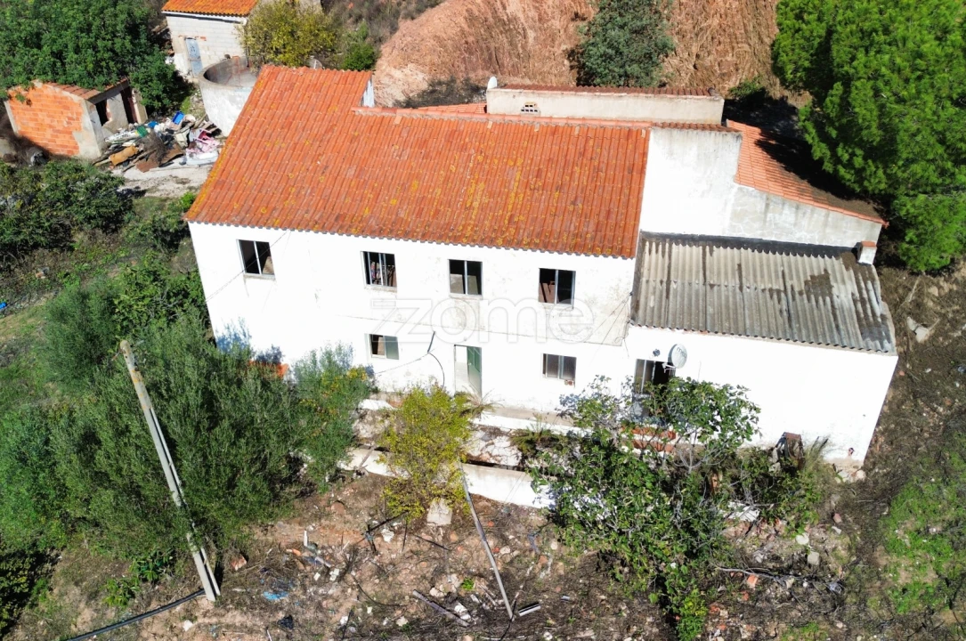 Moradia T7 para Venda em Silves Foto 3