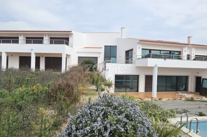 Moradia T7 para Venda em Alcabideche