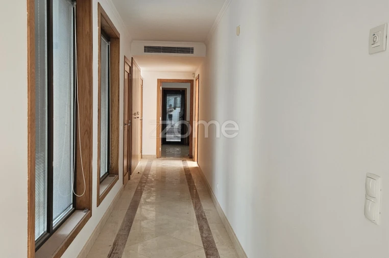 Moradia T7 para Venda em Alcabideche Foto 15