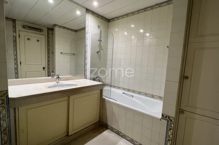 Apartamento T2 para Arrendamento em São Domingos de Benfica Foto 16