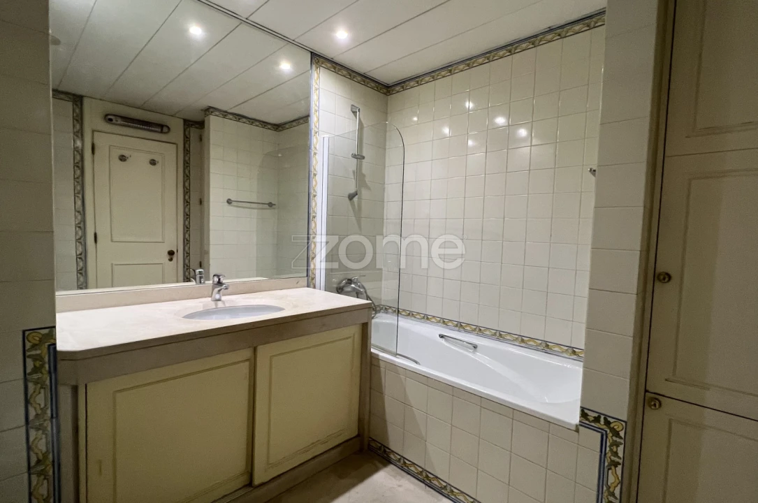 Apartamento T2 para Arrendamento em São Domingos de Benfica Foto 13