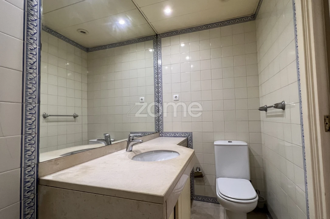 Apartamento T2 para Arrendamento em São Domingos de Benfica Foto 19