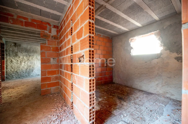 Moradia T3 para Venda em Redinha Foto 32