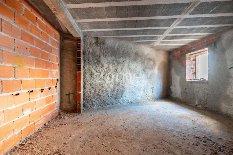 Moradia T3 para Venda em Redinha Foto 30