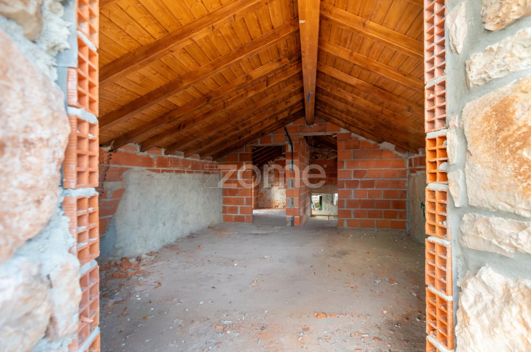 Moradia T3 para Venda em Redinha Foto 52