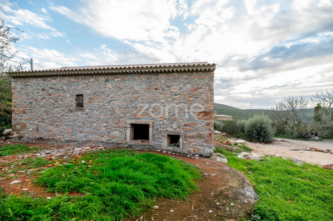 Moradia T3 para Venda em Redinha Foto 41