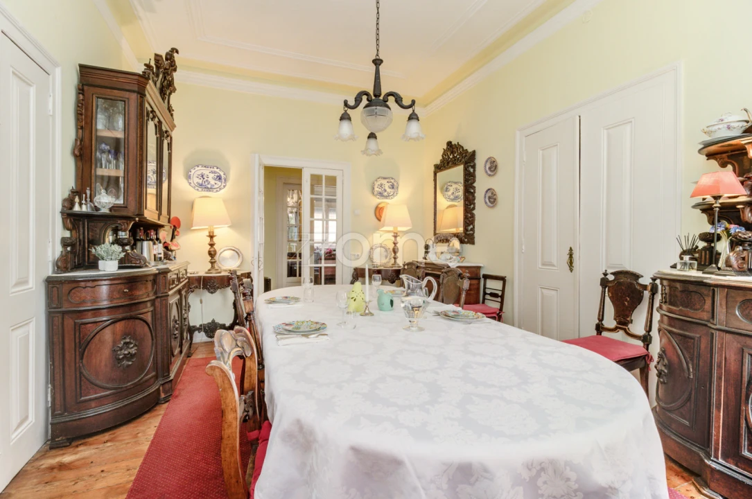 Apartamento T4 para Venda em Santo António Foto 10