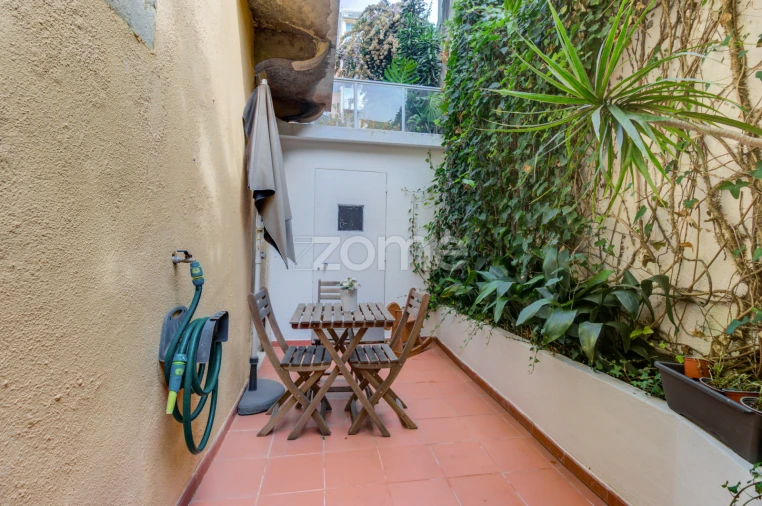 Apartamento T4 para Venda em Santo António Foto 19