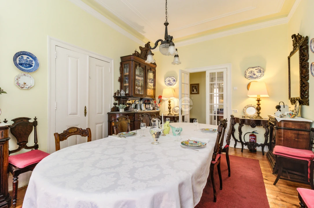 Apartamento T4 para Venda em Santo António Foto 9