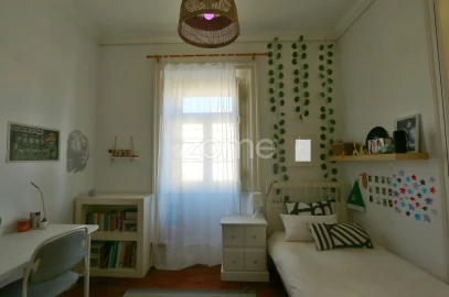 Moradia T5 para Venda em Carcavelos e Parede