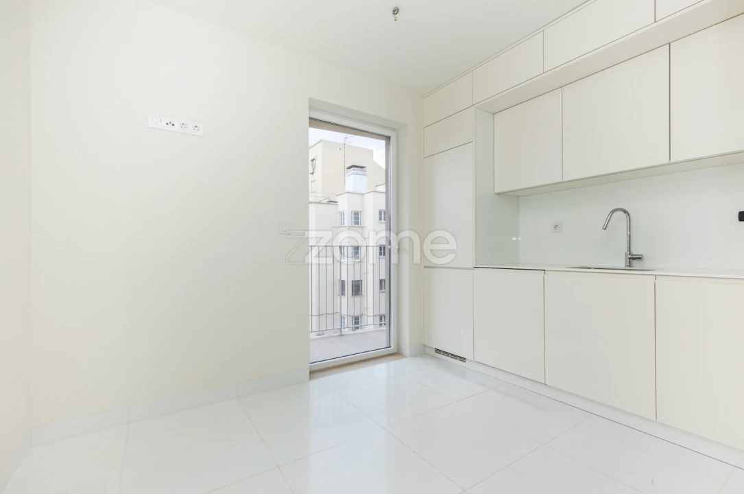Apartamento T2 para Venda em Areeiro Foto 18