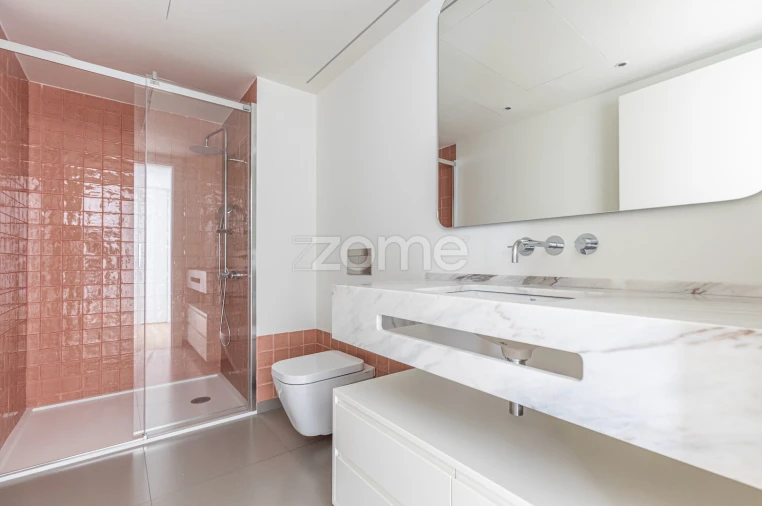Apartamento T2 para Venda em Areeiro Foto 16