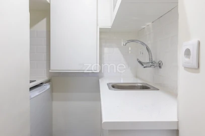 Apartamento T2 para Venda em Santa Maria Maior