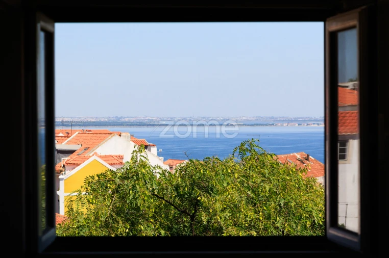 Apartamento T2 para Venda em Santa Maria Maior Foto 19
