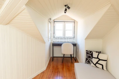 Apartamento T2 para Venda em Santa Maria Maior