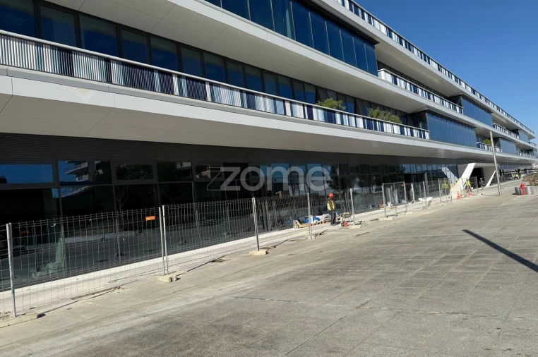 Negócio para Arrendamento em Moscavide e Portela Foto 11