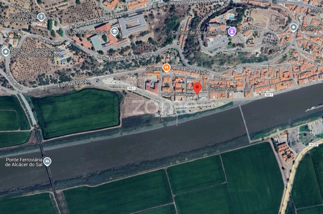 Apartamento T1 para Venda em Santa Maria do Castelo e Santiago e Santa Susana Foto 13