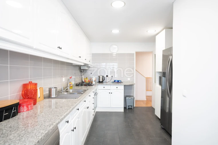 Moradia T4 para Venda em Oeiras e São Julião da Barra, Paço de Arcos e Caxias Foto 13