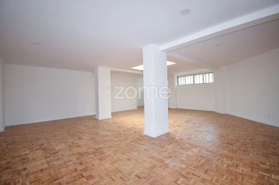 Apartamento T1 para Venda em Avenidas Novas