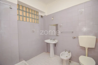 Apartamento T1 para Venda em Avenidas Novas