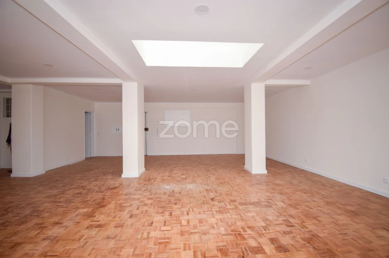 Apartamento T1 para Venda em Avenidas Novas Foto 21