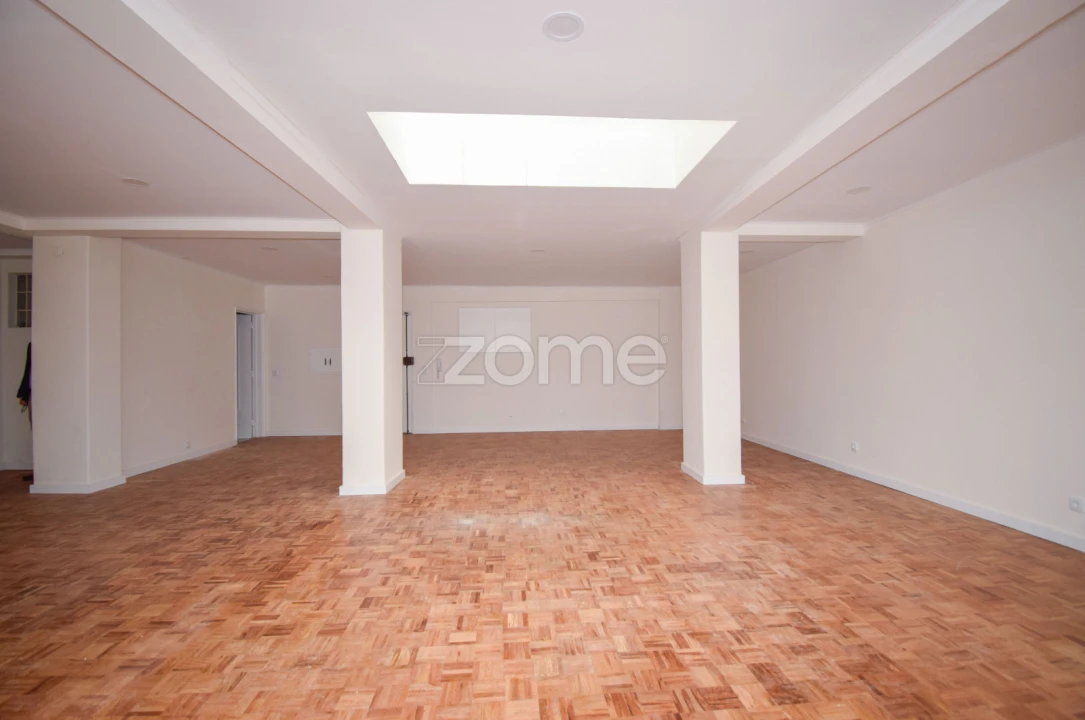 Apartamento T1 para Venda em Avenidas Novas Foto 21