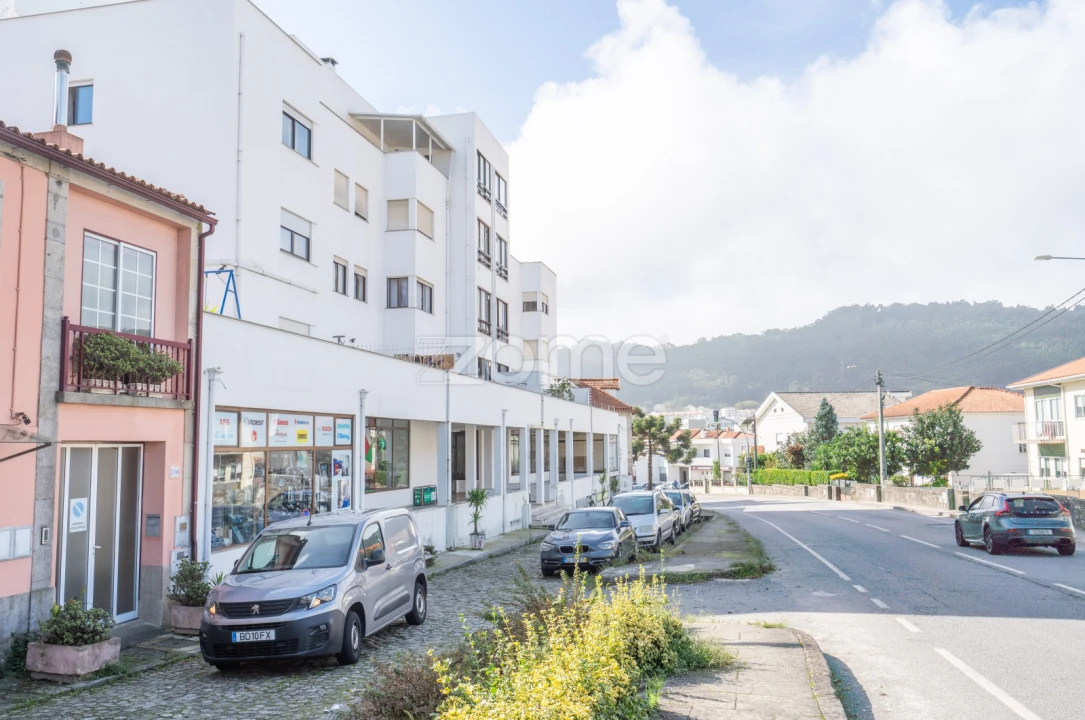 Negócio para Venda em Santa Maria Maior e Monserrate e Meadela Foto 11